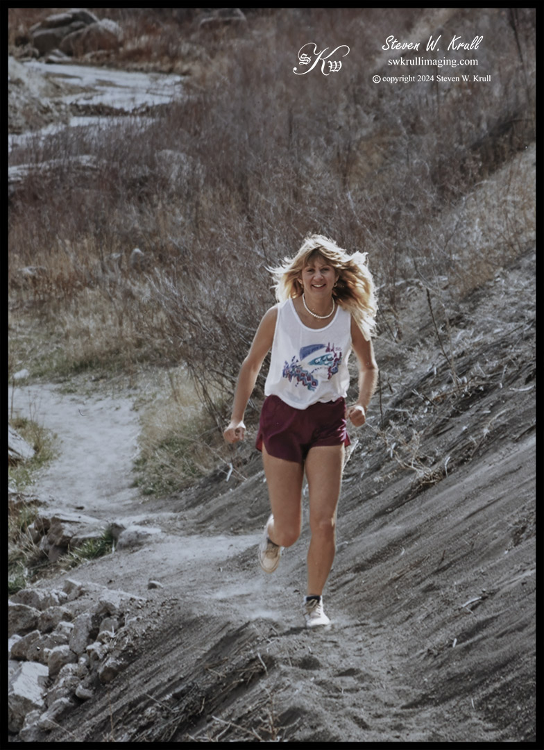 blonde runner